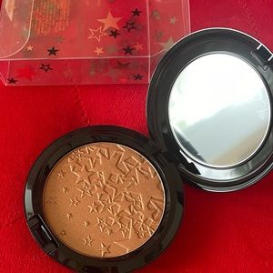 Mac Cosmetics Opalescent Powder Rising Star Highlighter